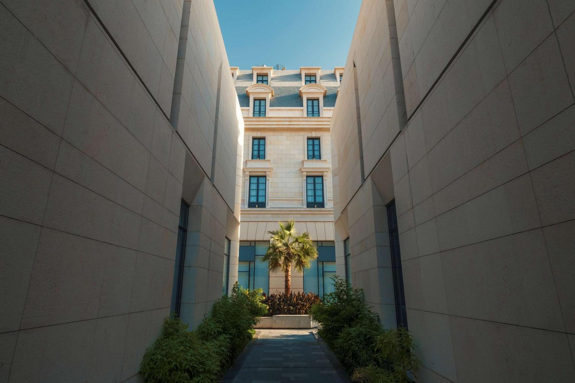 Mansard Riyadh, A Radisson Collection Hotel Exterior photo The hotel's entrance