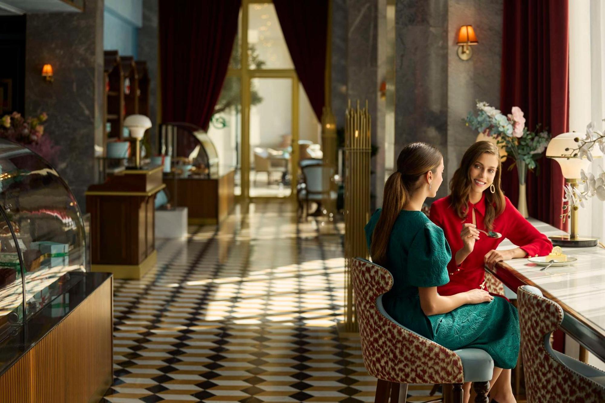 Mansard Riyadh, A Radisson Collection Hotel Exterior photo The Café